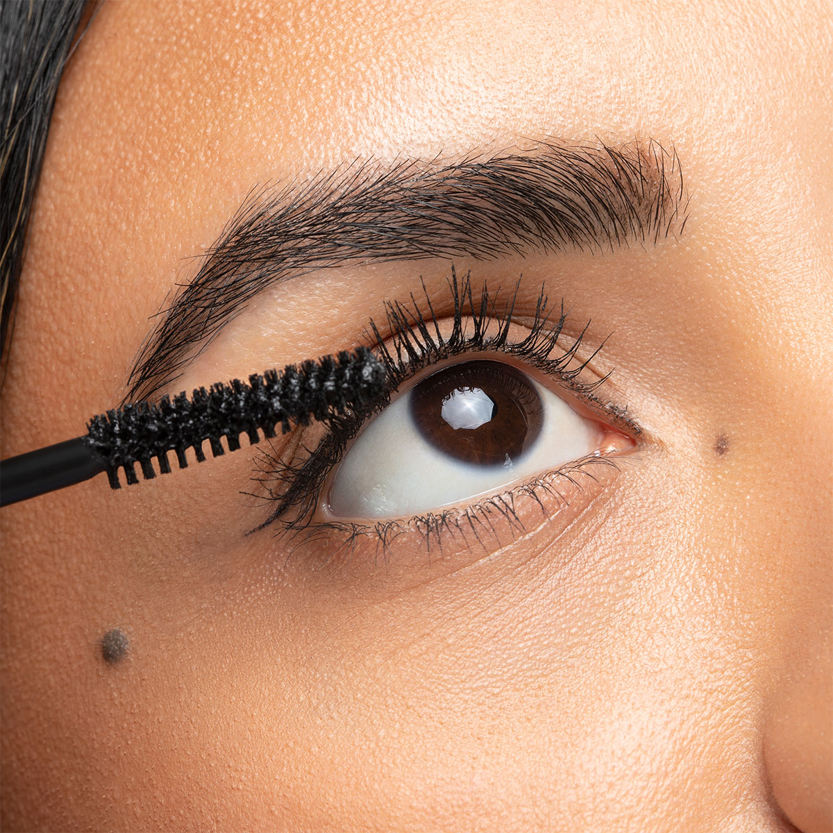Тушь для ресниц Длина и разделение Eye Booster Lash Illusion Mascara, тон ультра-черный от PHYSICIANS FORMULA + 11