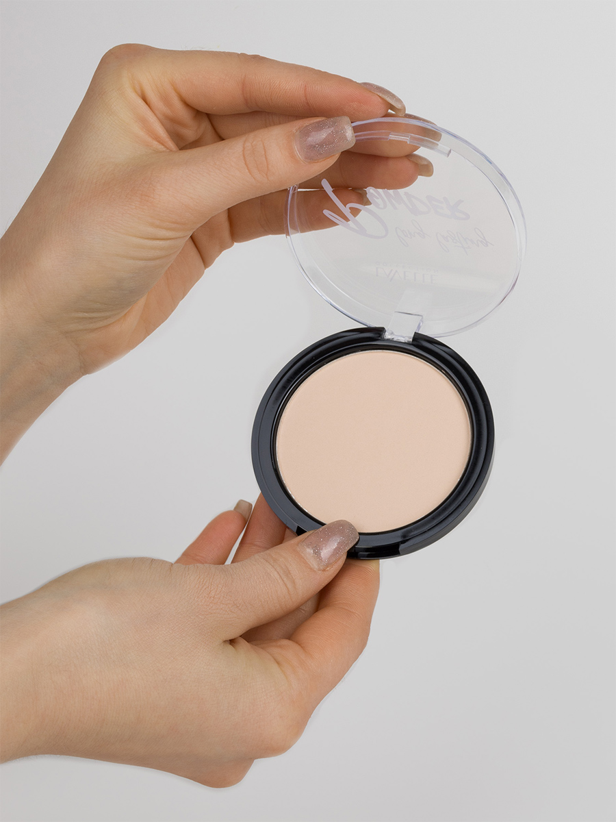 Пудра компактная устойчивая Powder, тон 01 светлый от LavelleCollection + 4
