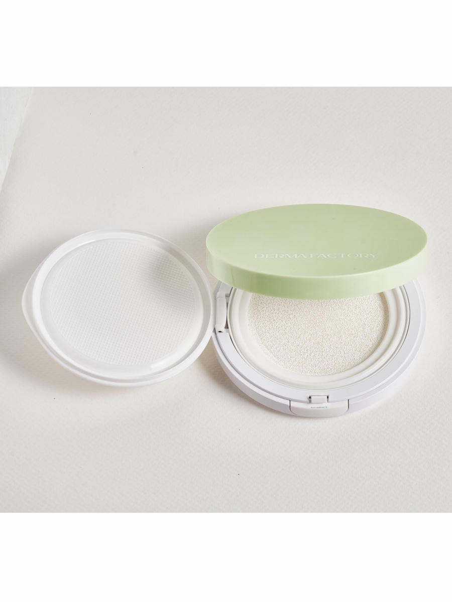 Солнцезащитный кушон неорганический Inorganic Mild Sun Cushion SPF50+ PA++++ 28г от Derma Factory + 2