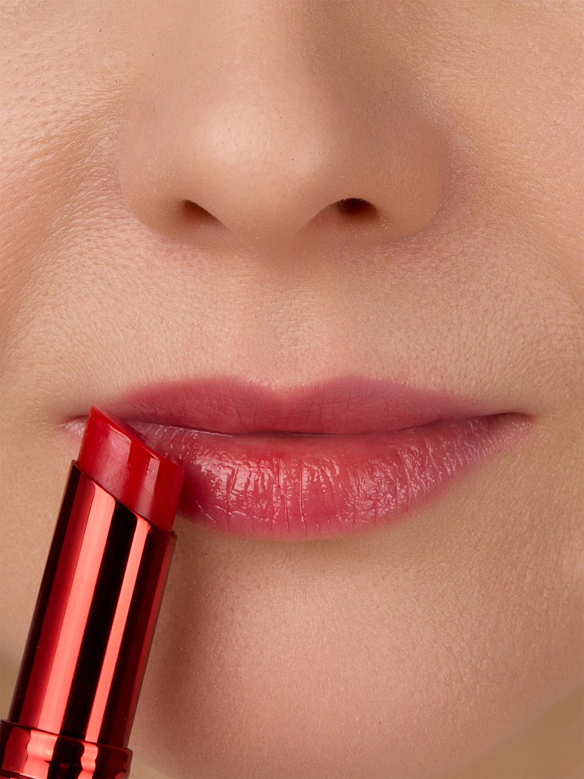 Тинт-бальзам для губ Glow Kiss Tinted Lip Balm, тон 05 Cherry Juice от Golden Rose + 3