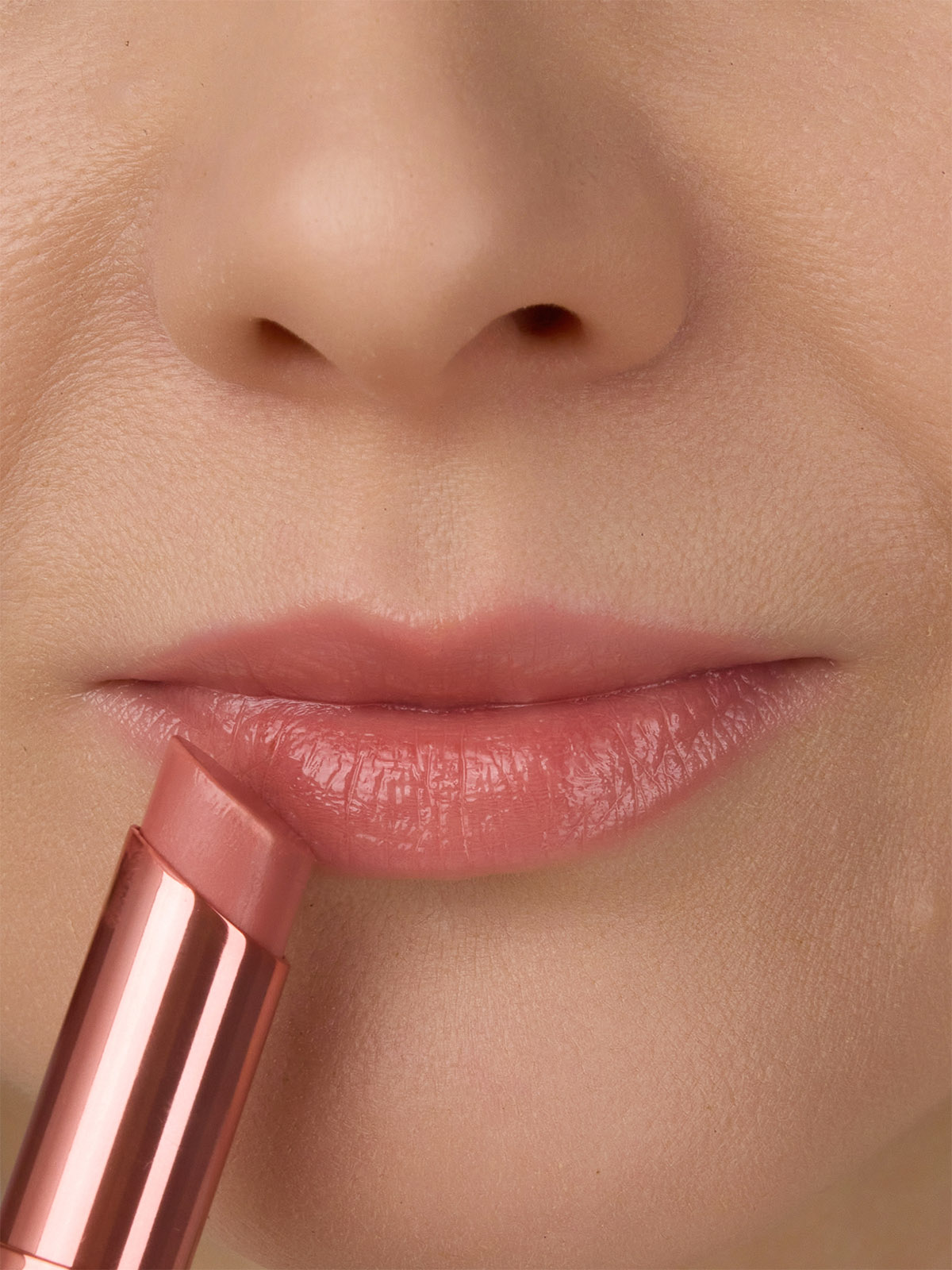 Тинт-бальзам для губ Glow Kiss Tinted Lip Balm, тон 01 Vanilla Latte от Golden Rose + 3