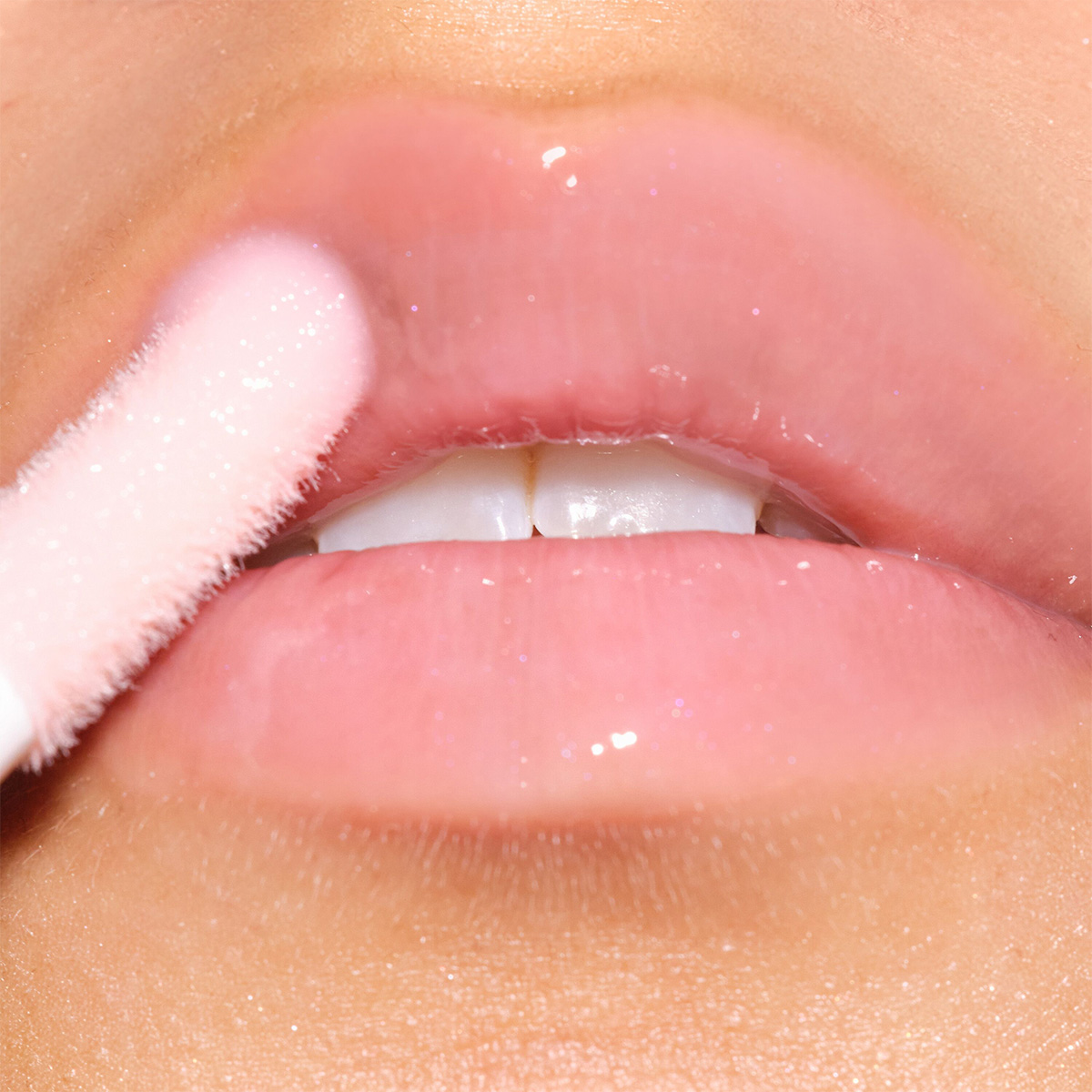 Блеск-сыворотка для губ Lip Wonder Serum, тон 01 caring rose от ARTDECO + 4