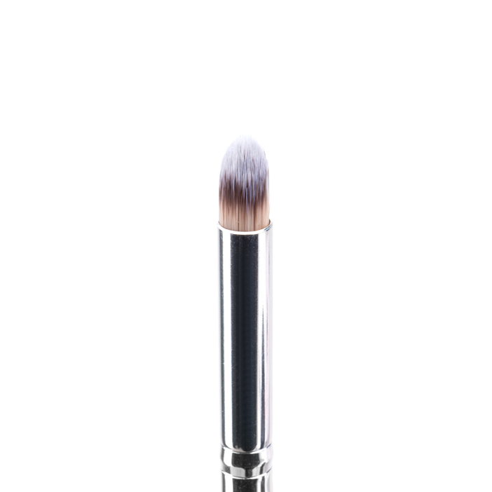 Кисть для точного нанесения и растушевки теней от TF cosmetics + 2