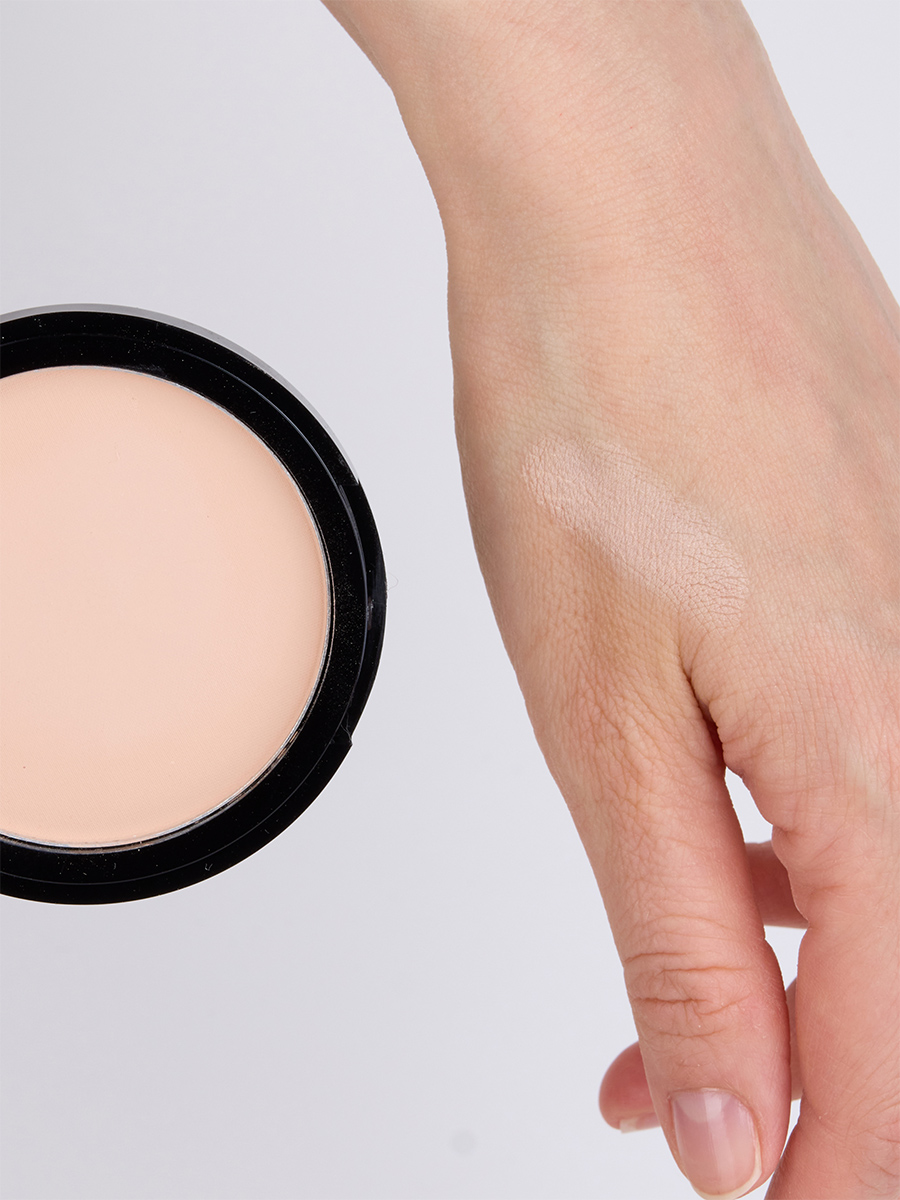 Пудра компактная тональная Face To Face, тон 22 фарфоровый от TF cosmetics + 2