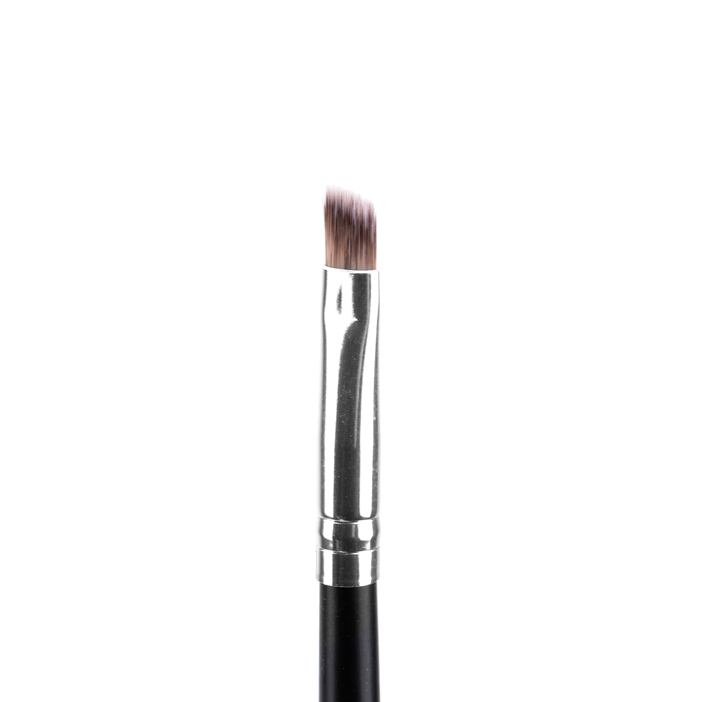 Кисть для бровей угловая от TF cosmetics + 2