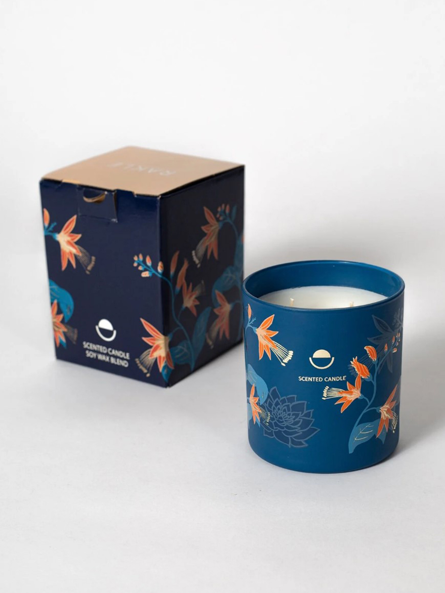 Свеча ароматическая Midnight Garden Oudwood 200г от Rakle + 2